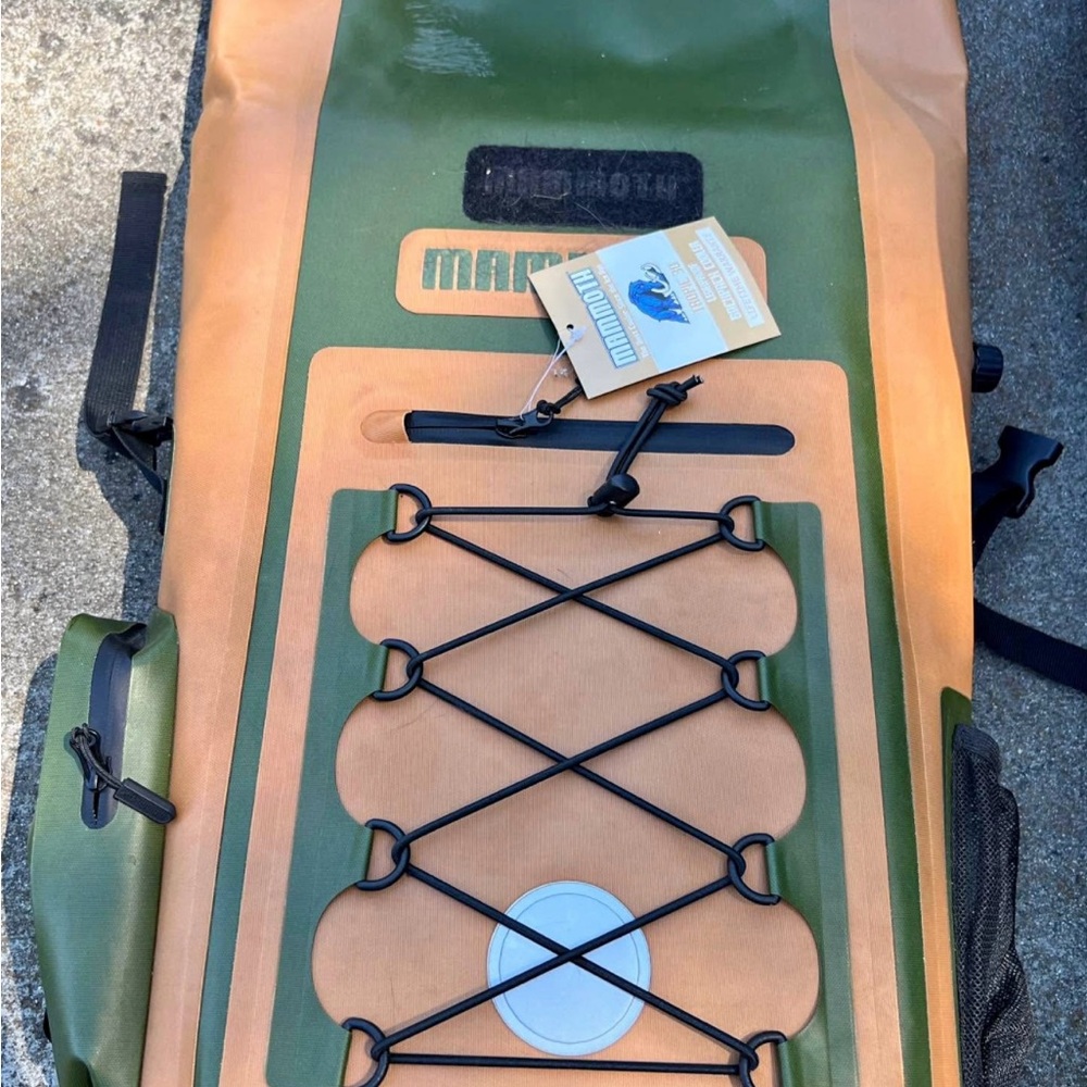 Mammoth Green and Tan Waterproof Backpack - Picture 2 of 2